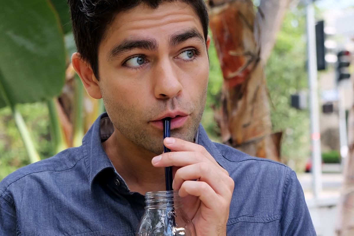 adriangrenier-strawless-emykane